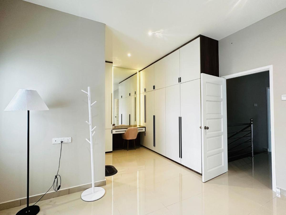 《Untitled Homestay》Sitiawan Ngoại thất bức ảnh